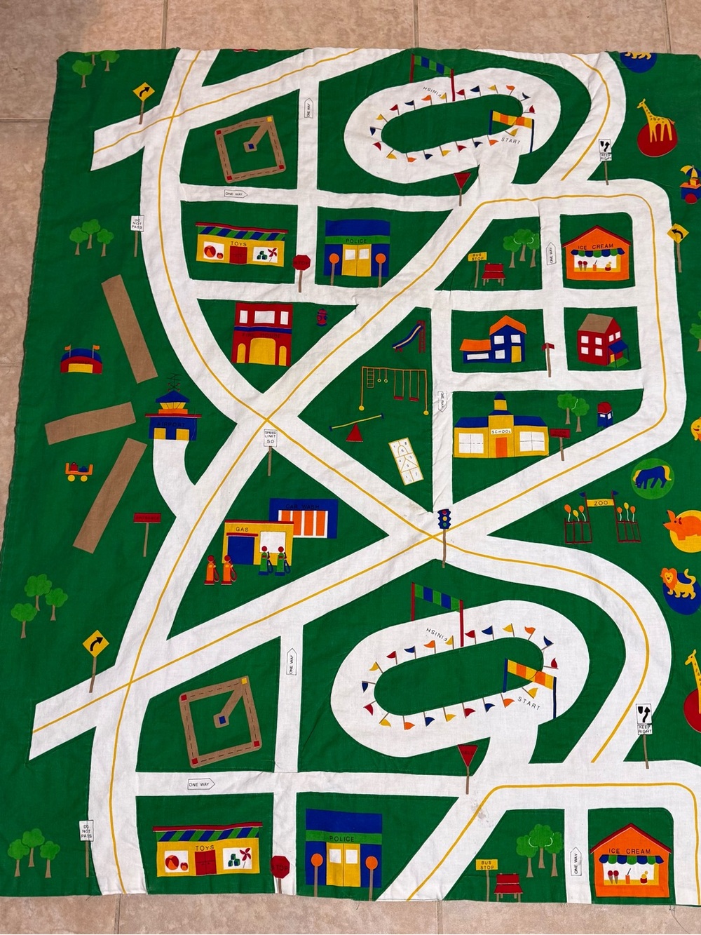 Vintage 80’s Play Town Kids Car Play Mat Quilted Blanket/Town Car Mat